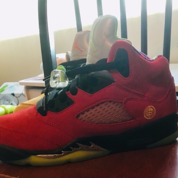 Jordan Retro 5’s “what the” - Picture 3 of 5